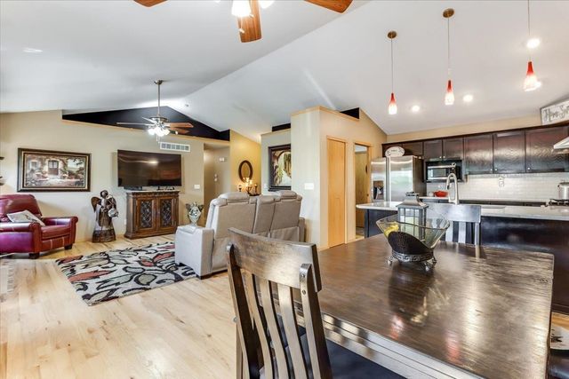 1309 S Summit Cir, Derby, KS 67037