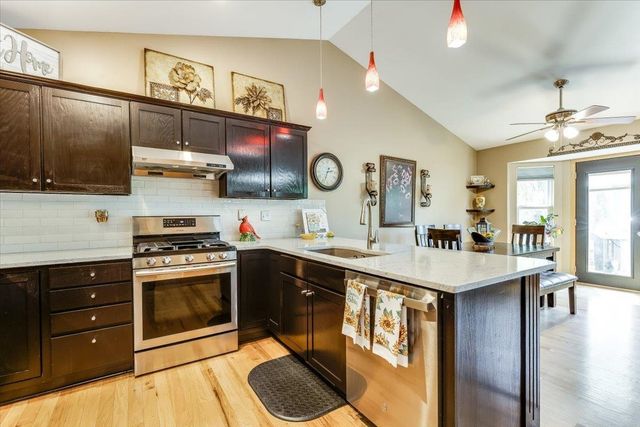1309 S Summit Cir, Derby, KS 67037