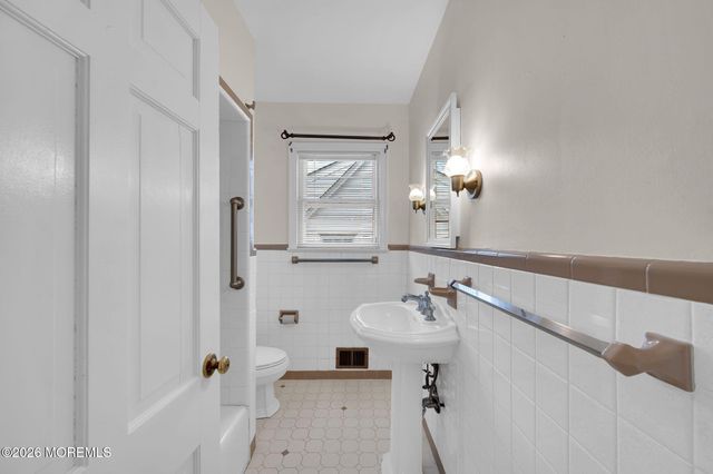 1405 Wanamassa Road, Ocean Twp, NJ 07712