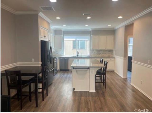 422 W Route 66 70, Glendora, CA 91740