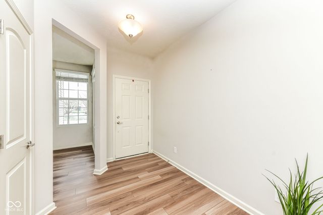 13497 Mosaic Street, Fishers, IN 46037