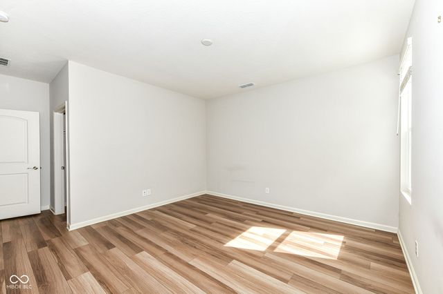 13497 Mosaic Street, Fishers, IN 46037