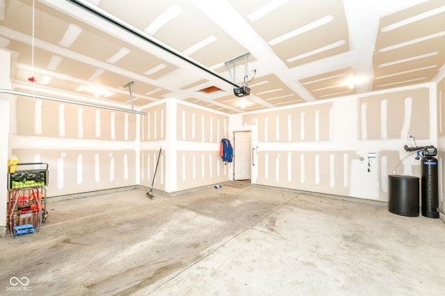 13497 Mosaic Street, Fishers, IN 46037