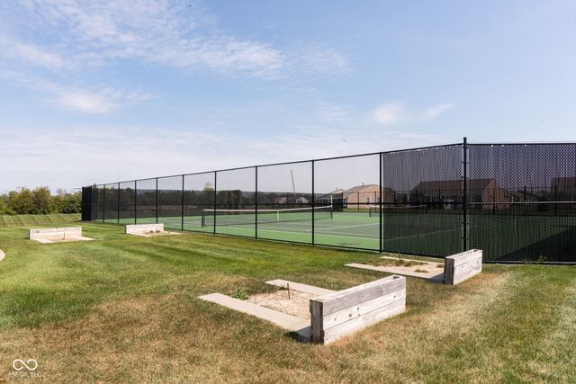 13497 Mosaic Street, Fishers, IN 46037