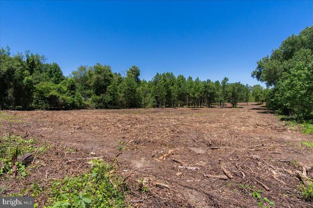 17306 CLAGETT LANDING RD, Upper Marlboro, MD 20774