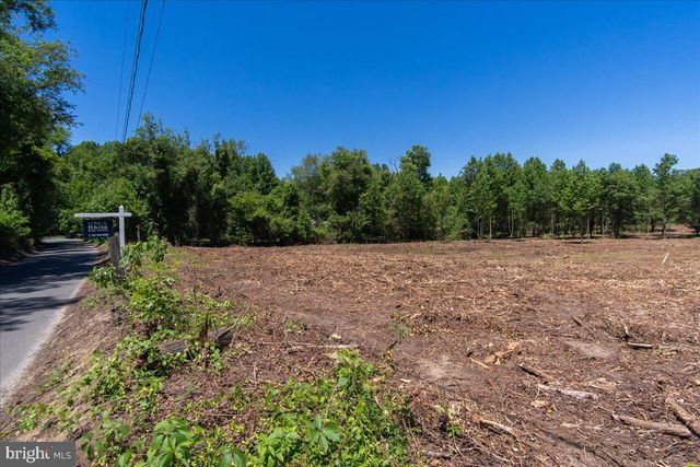 17306 CLAGETT LANDING RD, Upper Marlboro, MD 20774