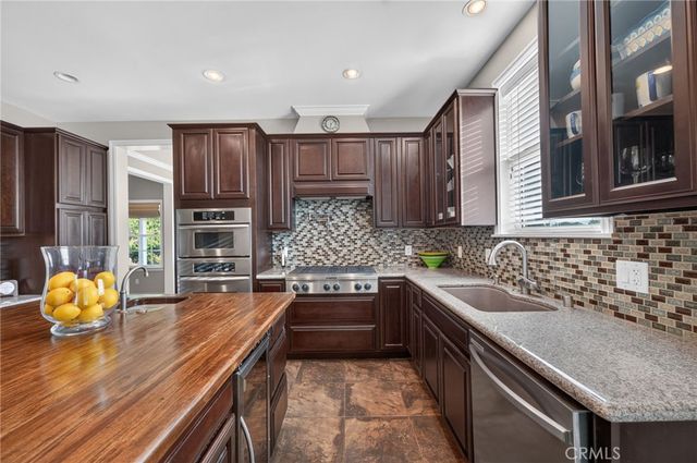 1130 Sierra Bonita, Fallbrook, CA 92028