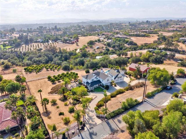 1130 Sierra Bonita, Fallbrook, CA 92028