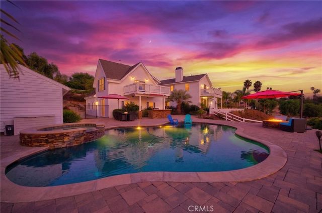1130 Sierra Bonita, Fallbrook, CA 92028
