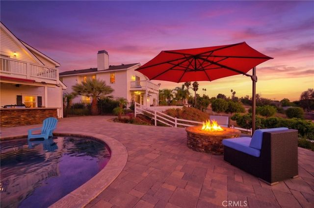 1130 Sierra Bonita, Fallbrook, CA 92028