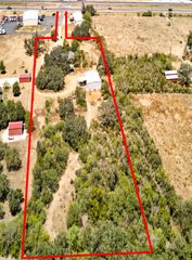 2124 US HIGHWAY 90 W, Castroville, TX 78009