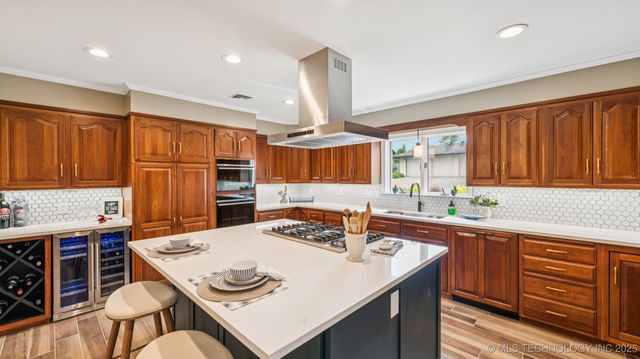 2505 Glynnwood Drive, Bartlesville, OK 74006