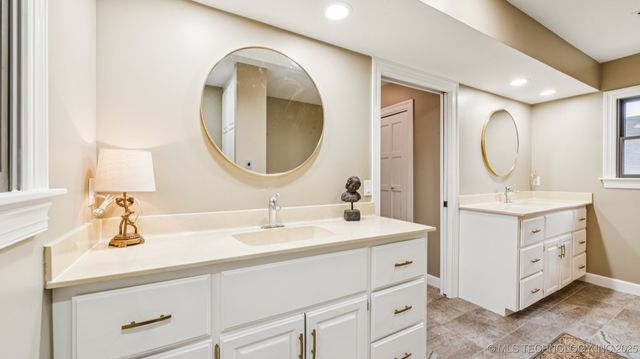 2505 Glynnwood Drive, Bartlesville, OK 74006