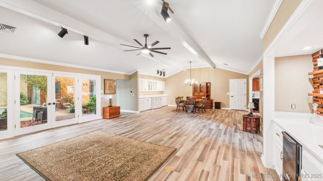 2505 Glynnwood Drive, Bartlesville, OK 74006