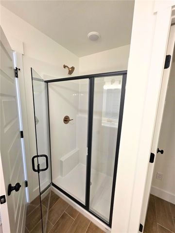 251 Kristen Lane, Centerton, AR 72719