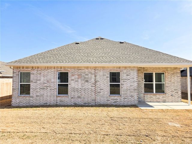 251 Kristen Lane, Centerton, AR 72719