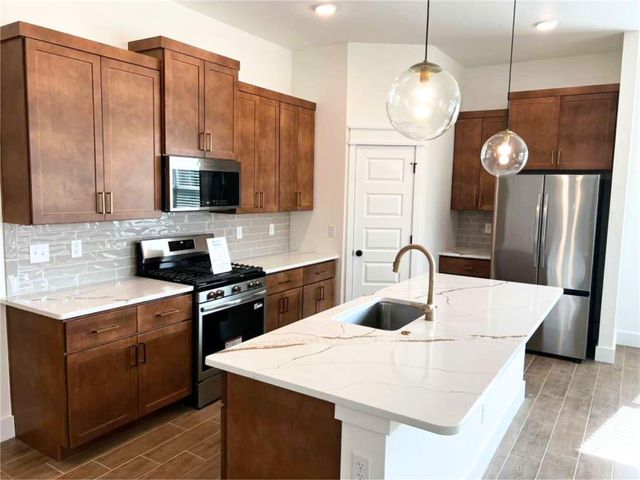 251 Kristen Lane, Centerton, AR 72719