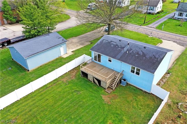 4539 N Leavitt Road NW, Warren, OH 44485