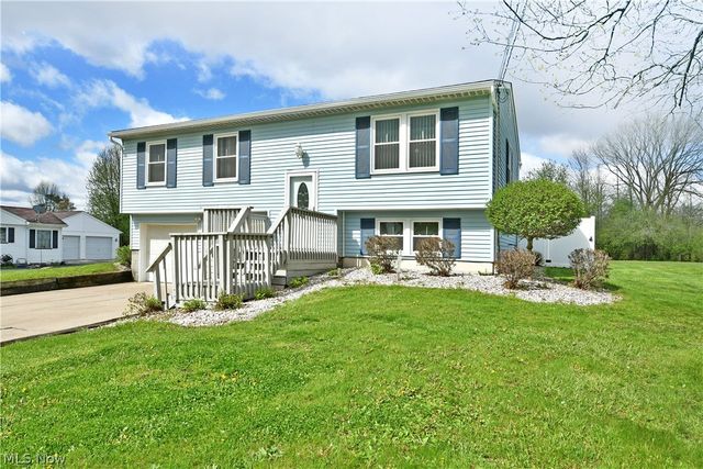 4539 N Leavitt Road NW, Warren, OH 44485