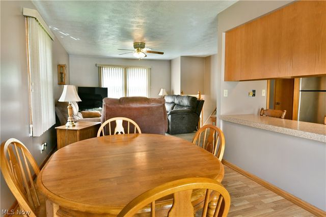 4539 N Leavitt Road NW, Warren, OH 44485