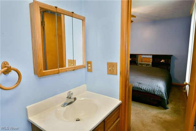 4539 N Leavitt Road NW, Warren, OH 44485