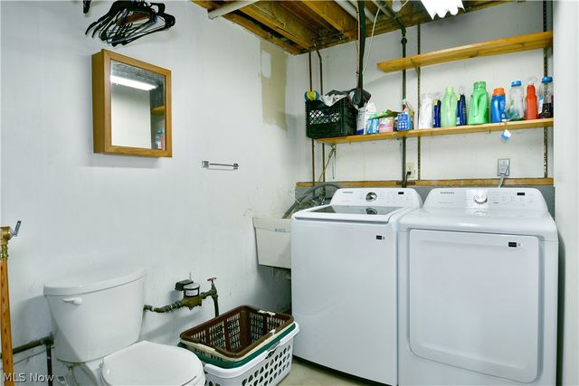 4539 N Leavitt Road NW, Warren, OH 44485