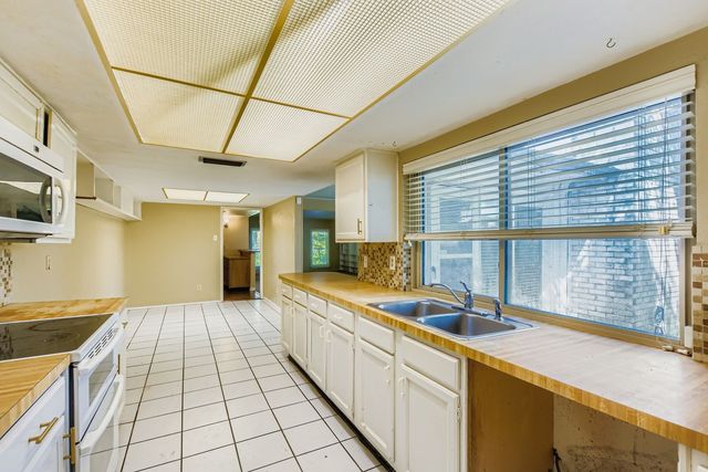 11026 Mccree Road, Dallas, TX 75238