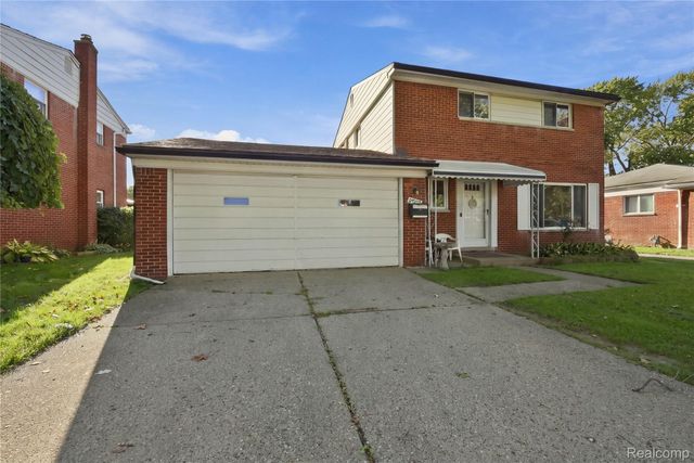 29615 Roan Drive, Warren, MI 48093