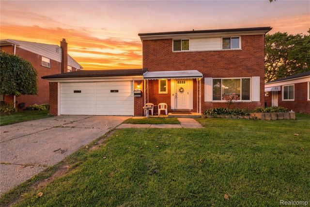 29615 Roan Drive, Warren, MI 48093