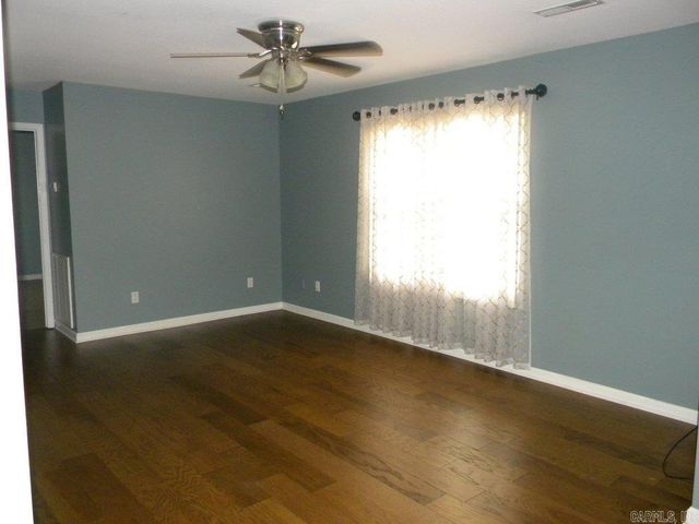 3206 Pin Oak Drive, Paragould, AR 72450
