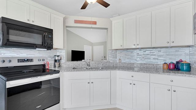 1080 HAMMACHER AVENUE SW, Palm Bay, FL 32908