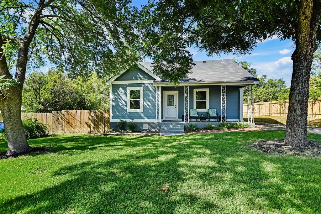 103 E Hoopes Ave, Pflugerville, TX 78660