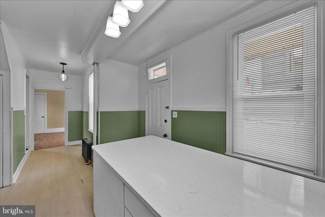 362 FRONT ST, Pottsville, PA 17901