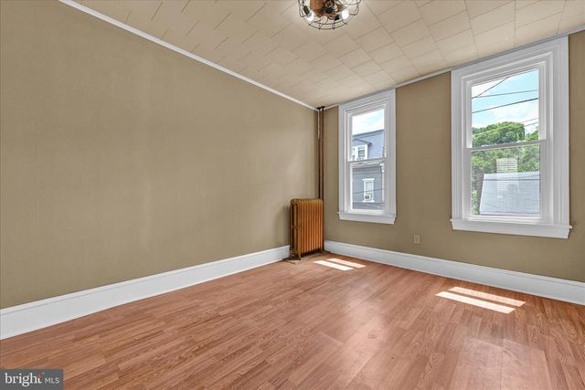 362 FRONT ST, Pottsville, PA 17901
