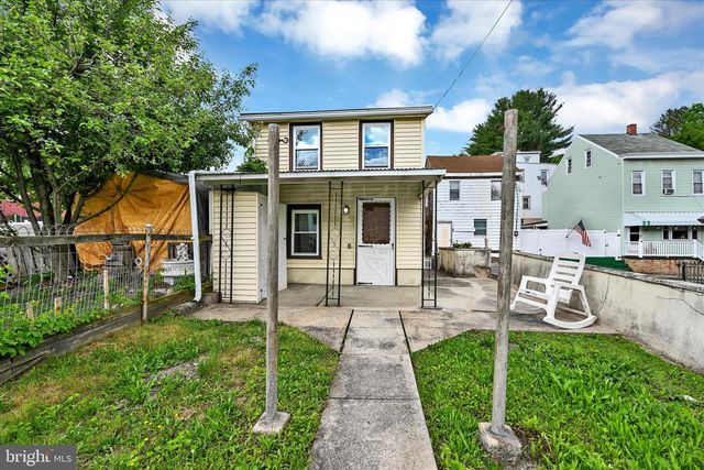 362 FRONT ST, Pottsville, PA 17901