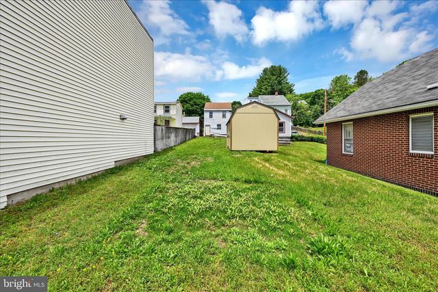 362 FRONT ST, Pottsville, PA 17901