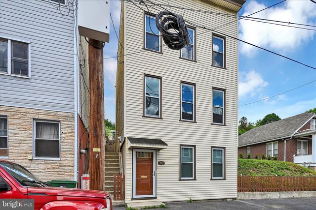 362 FRONT ST, Pottsville, PA 17901