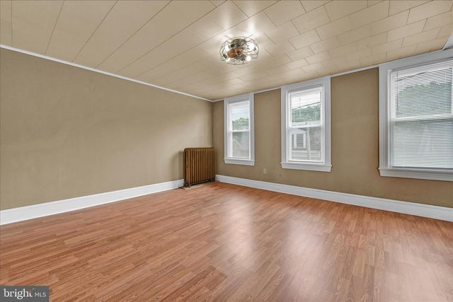 362 FRONT ST, Pottsville, PA 17901
