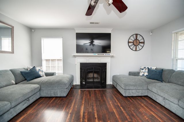 236 Bonnie Woods Drive, Greenville, SC 29605