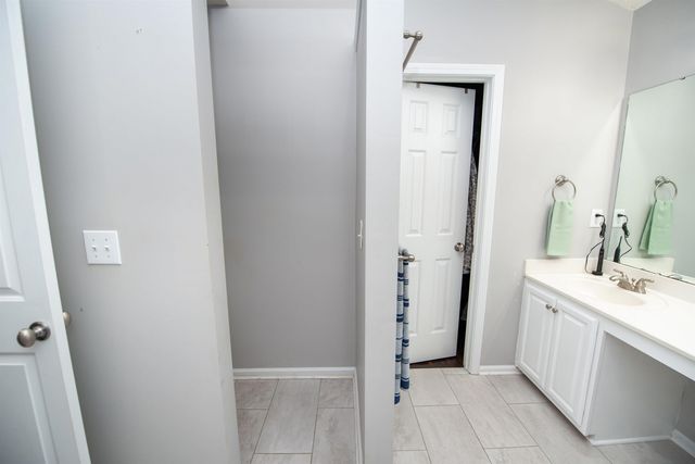 236 Bonnie Woods Drive, Greenville, SC 29605