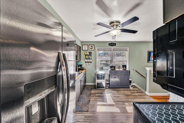 2814 Montvale RD, Roanoke, VA 24015