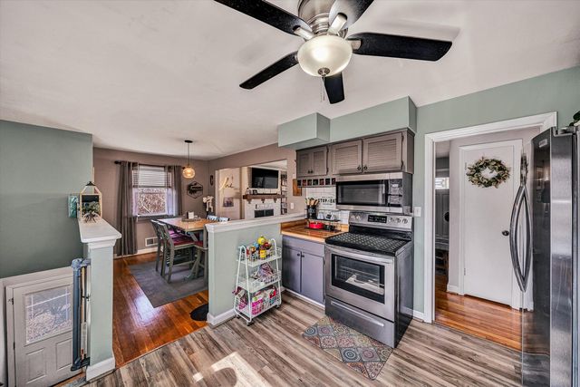 2814 Montvale RD, Roanoke, VA 24015