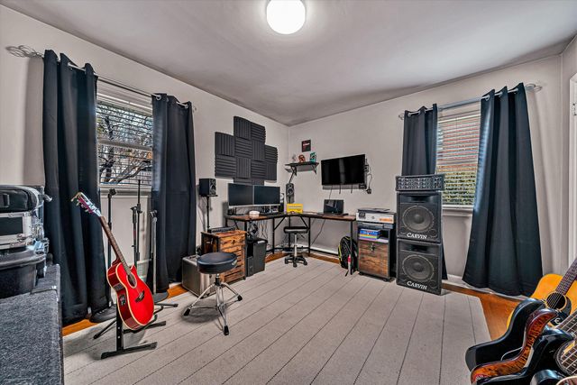 2814 Montvale RD, Roanoke, VA 24015