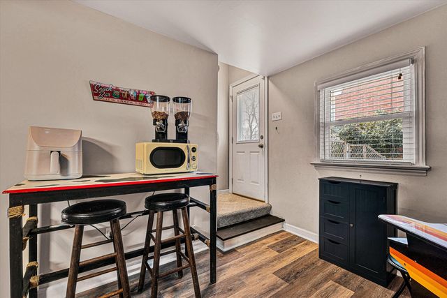 2814 Montvale RD, Roanoke, VA 24015