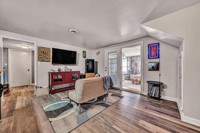 2814 Montvale RD, Roanoke, VA 24015