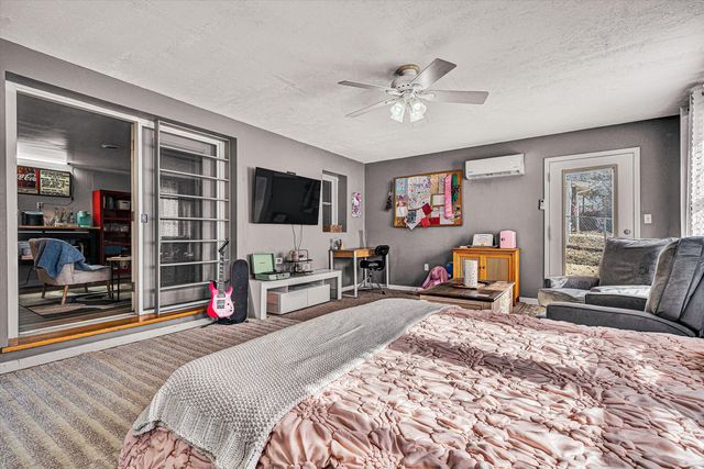 2814 Montvale RD, Roanoke, VA 24015