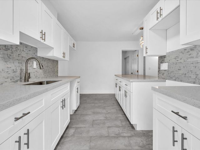 7430 Kimberly Boulevard 102d, North Lauderdale, FL 33068