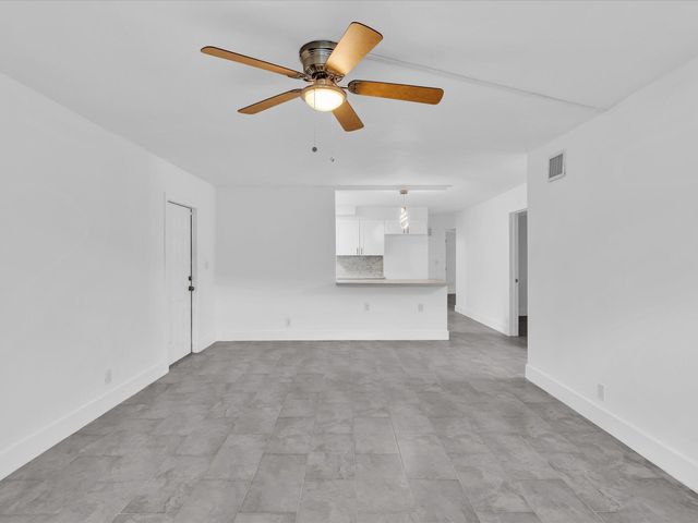 7430 Kimberly Boulevard 102d, North Lauderdale, FL 33068