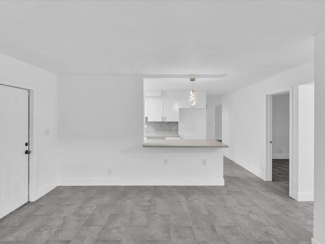 7430 Kimberly Boulevard 102d, North Lauderdale, FL 33068