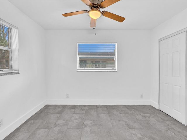 7430 Kimberly Boulevard 102d, North Lauderdale, FL 33068